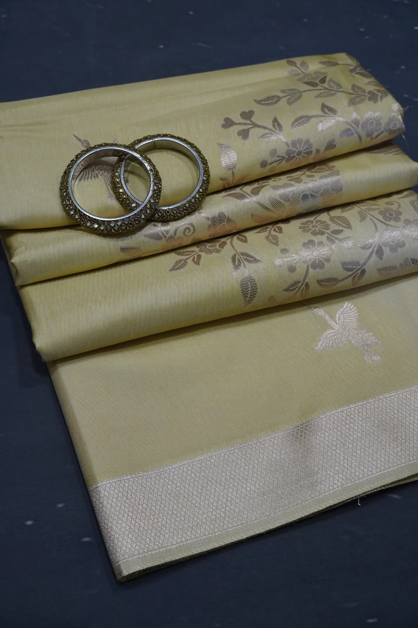 Banarasi Crepe Saree Crane Design